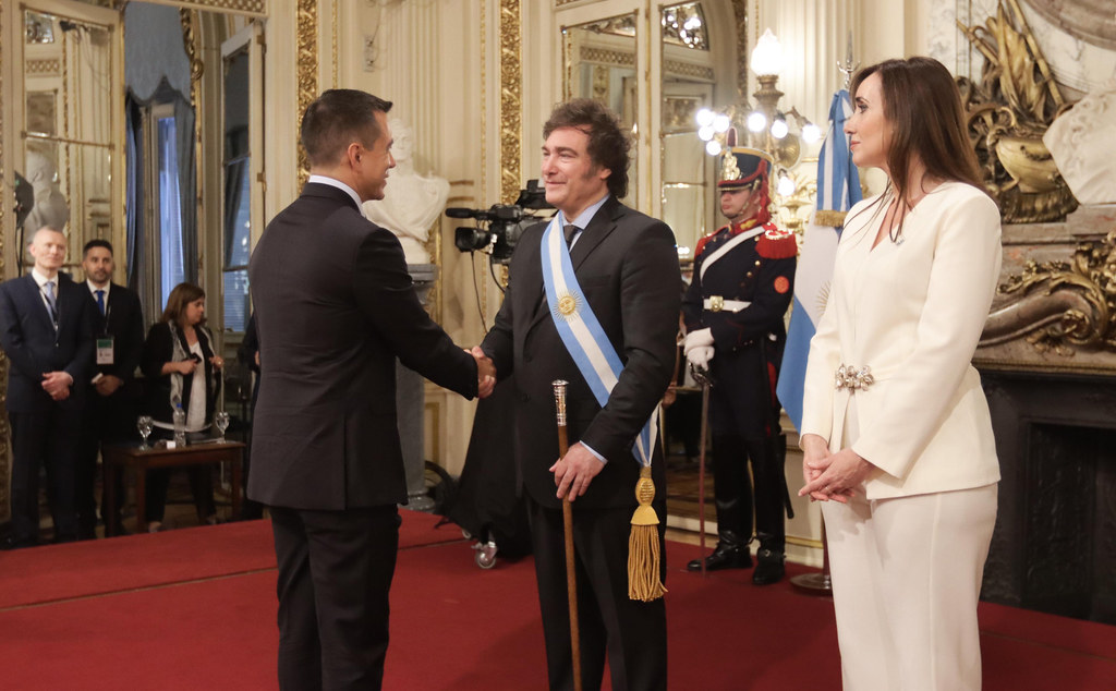 The May Pact in Argentina establishes ten principles for a reformed institutional and economic order