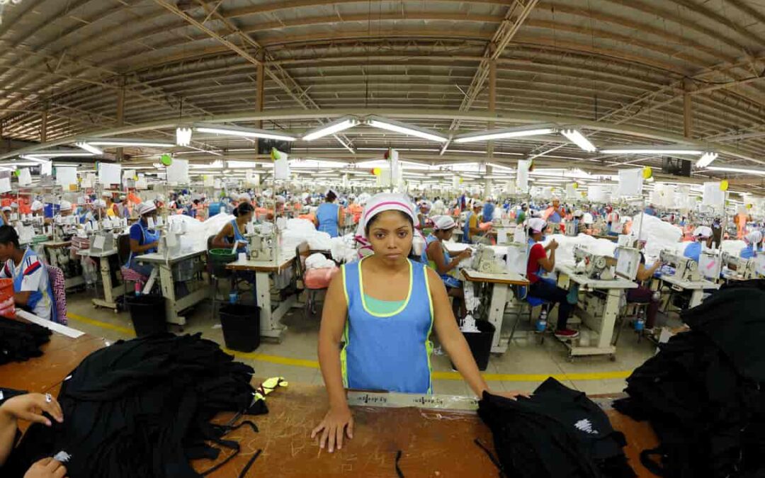 How many foreign countries have investments in Honduran maquiladoras?