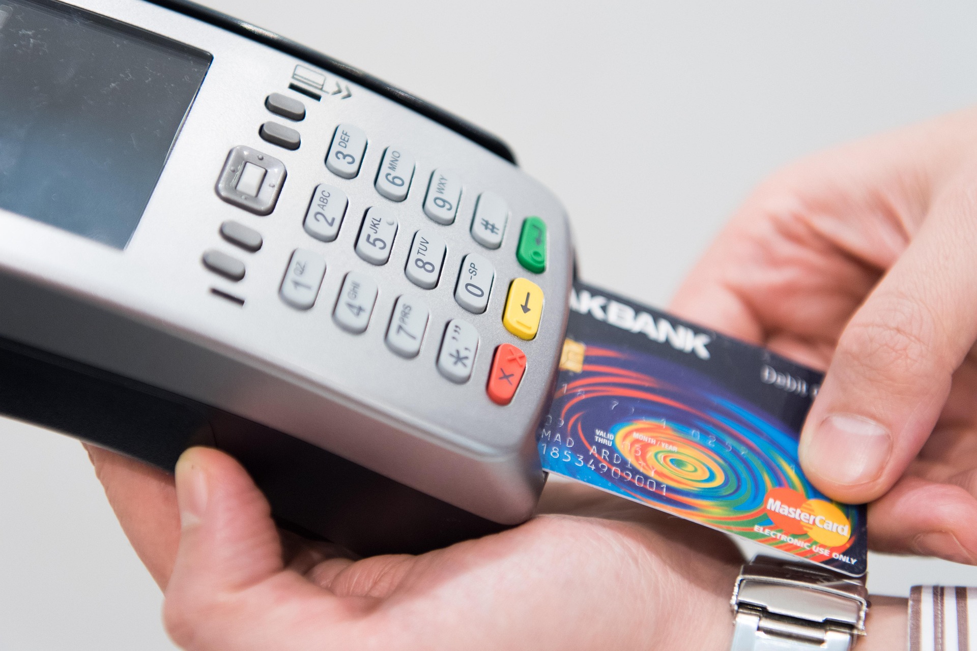 electronic payments industry in Latin America
